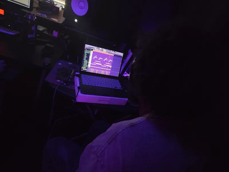 Close on the screen in the dark