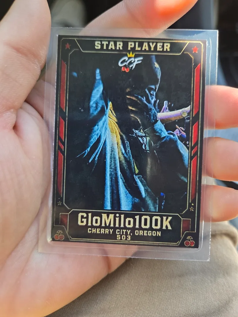 GloMilo100K's Star Player card — Cherry City, Oregon on the front